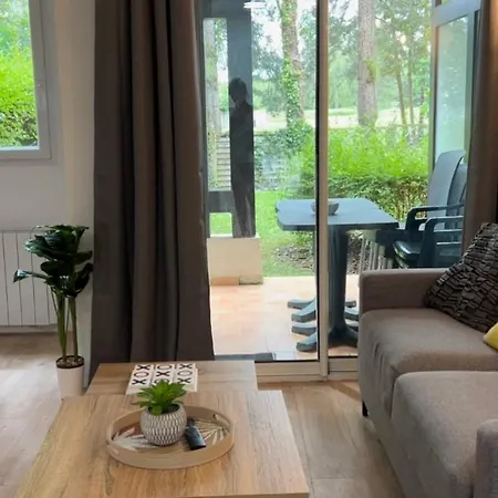 Апартаменты Le Cosy Du Golf *